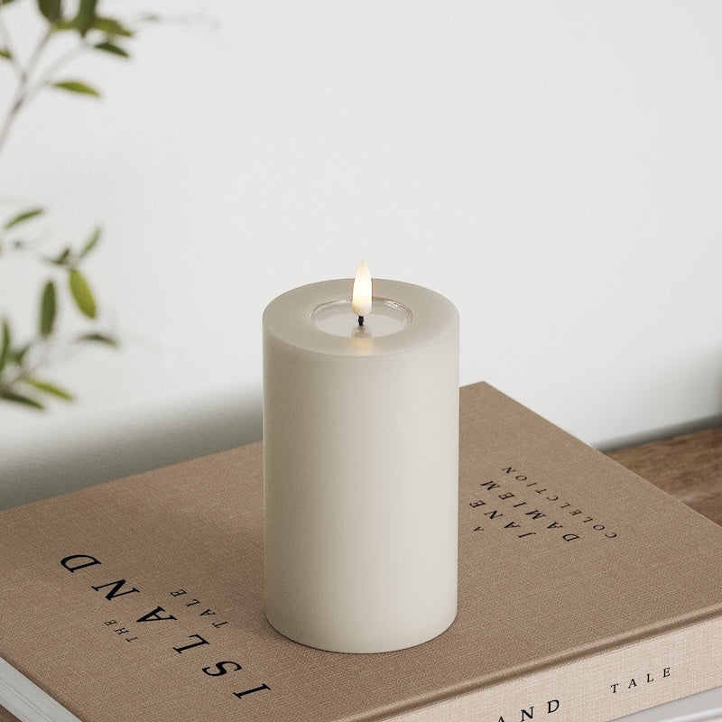 Deluxe Homeart LED Blockljus Ø 7,5 x 12,5 cm Sand