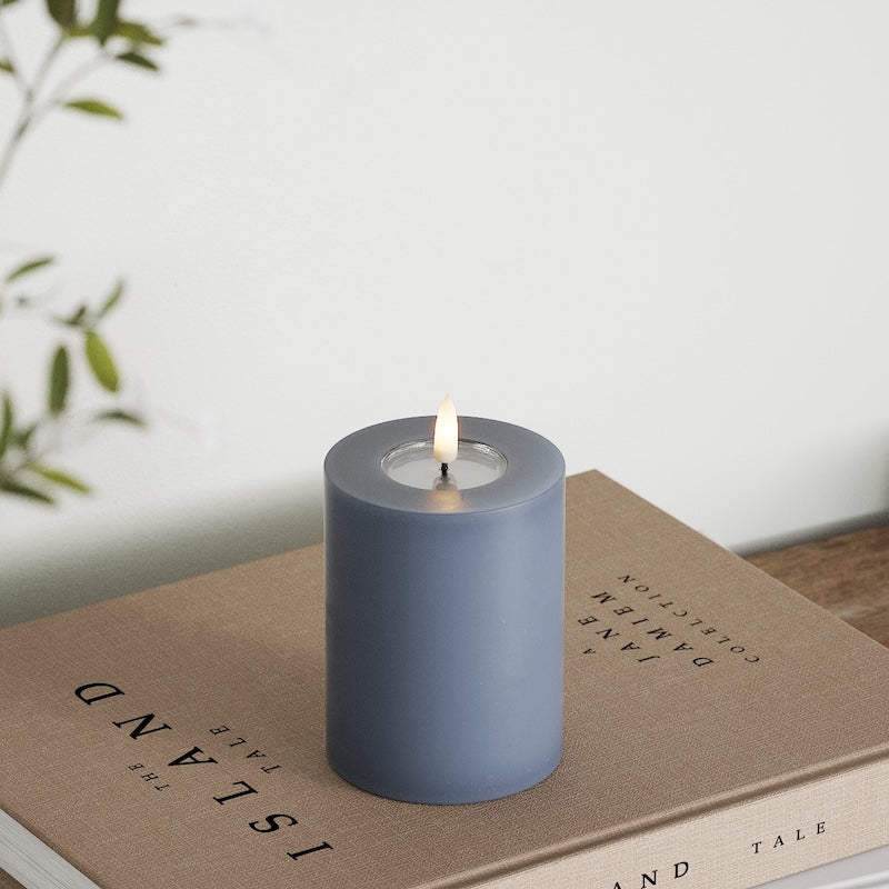 Deluxe Homeart LED Blockljus Ø 7,5 x 10 cm Isblå