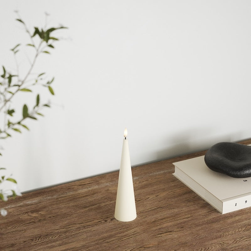 Deluxe Homeart Kon ljus D 5 x H 20 cm Kräm