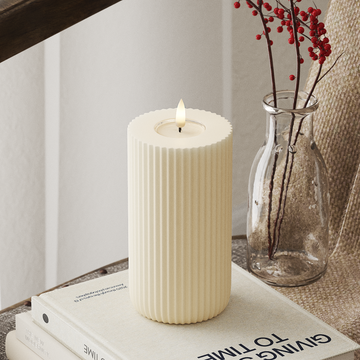 Deluxe Homeart Solid Stripe LED Blockljus Ø 8 X 15 Cm Kräm LED Form 4