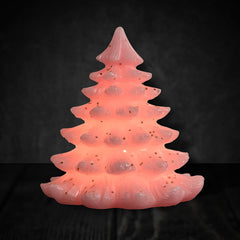 Stort rosa julgran med glittrande effekt